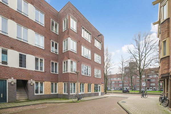 Medium property photo - Slingerbeekstraat 27-3, 1078 BH Amsterdam